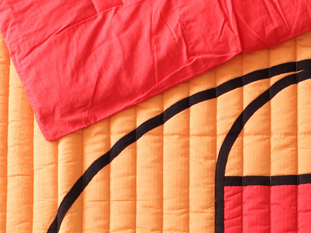 The Springfield Court Comforter